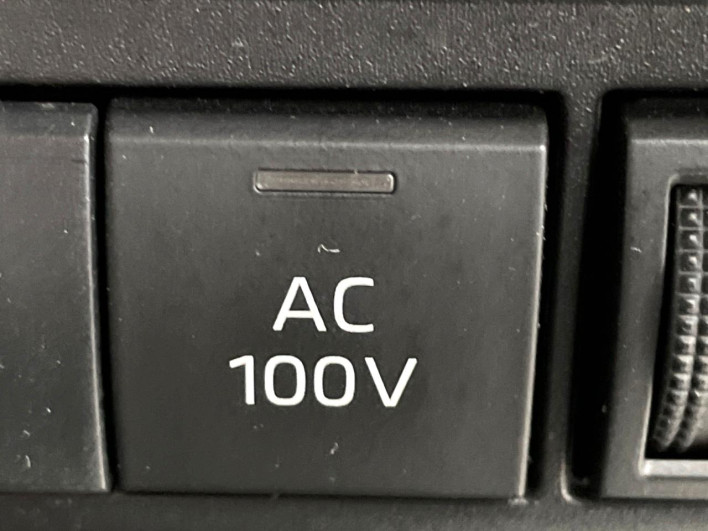 2021 Toyota Aqua 6AA-MXPK11 (UW-6a1ba6f458aeb)[11]