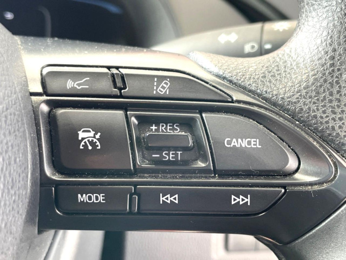 2021 Toyota Aqua 6AA-MXPK11 (UW-6a1ba6f458aeb)[13]