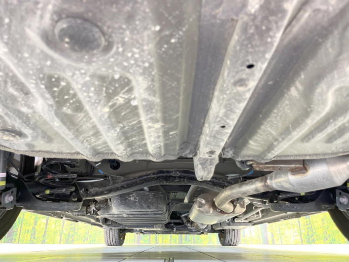 2022 Toyota Voxy 6BA-MZRA90W (UW-6a1ba70c1a7ca)[20]