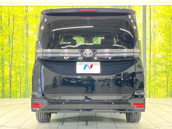 2022 Toyota Voxy 6BA-MZRA90W (UW-6a1ba70c1a7ca)[10]