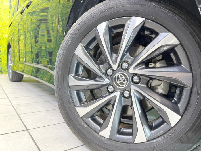 2022 Toyota Voxy 6BA-MZRA90W (UW-6a1ba70c1a7ca)[15]