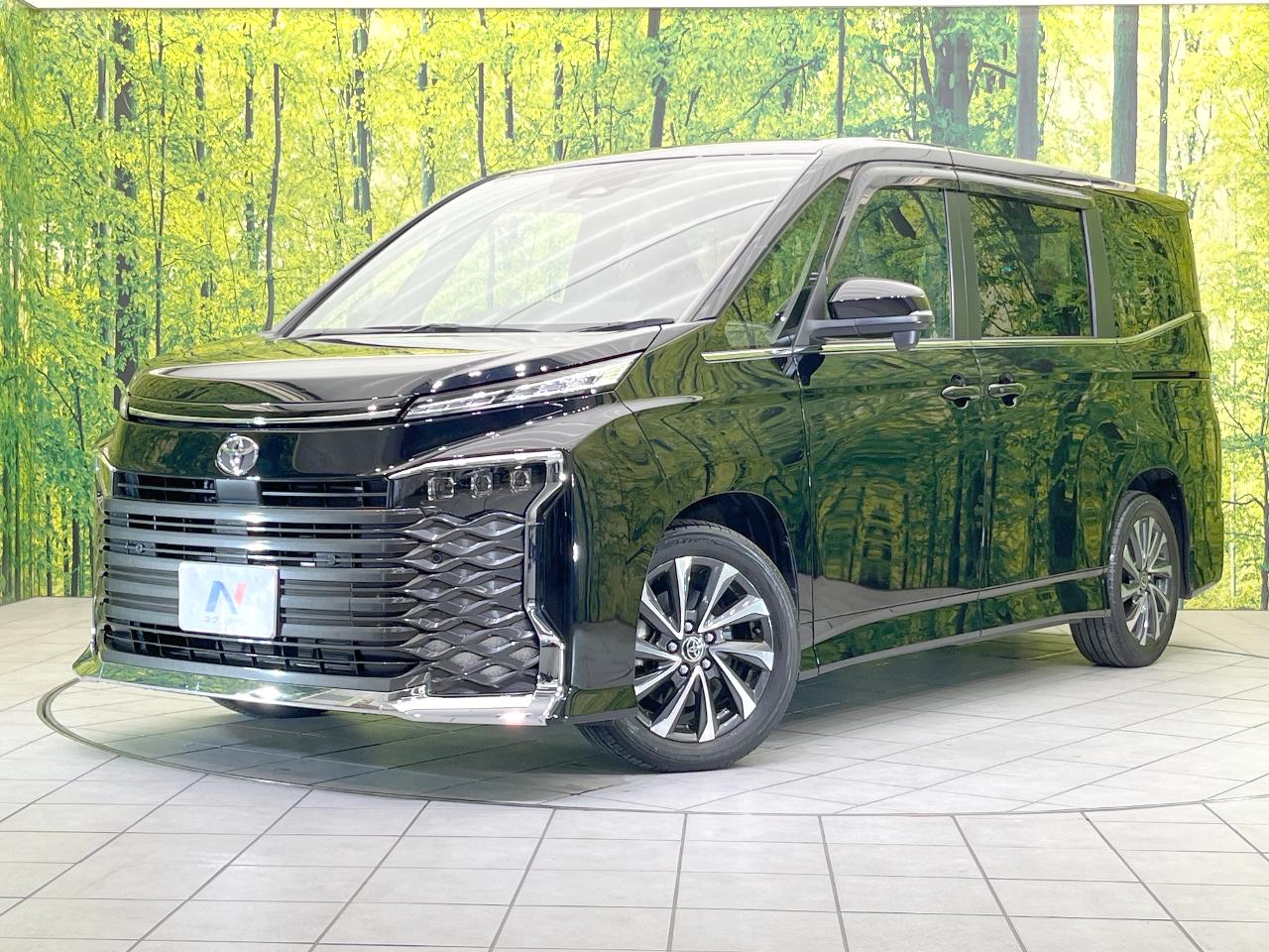 2022 Toyota Voxy 6BA-MZRA90W