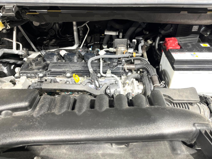 2023 Toyota Noah 6BA-MZRA90W (UW-6a1ba70d38daf)[25]