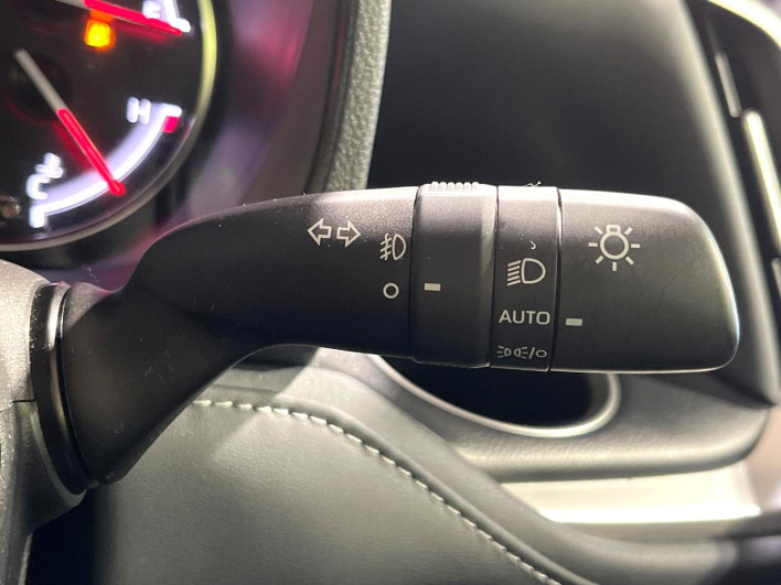 2023 Toyota Noah 6BA-MZRA90W (UW-6a1ba70d38daf)[19]