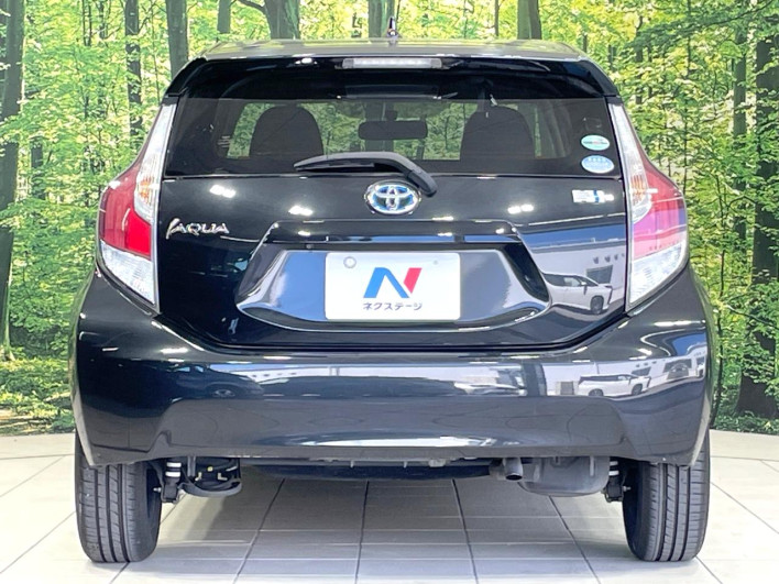 2016 Toyota Aqua DAA-NHP10 (UW-6a1ba715dd196)[26]