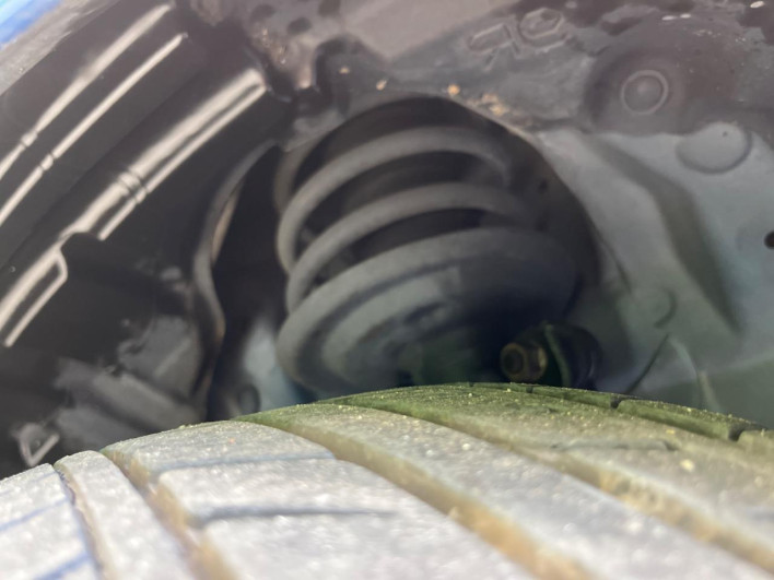 2012 Toyota Aqua DAA-NHP10 (UW-6a1ba71824033)[15]