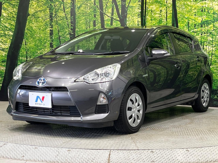 2013 Toyota Aqua DAA-NHP10 (UW-6a1ba718e03ea)[6]