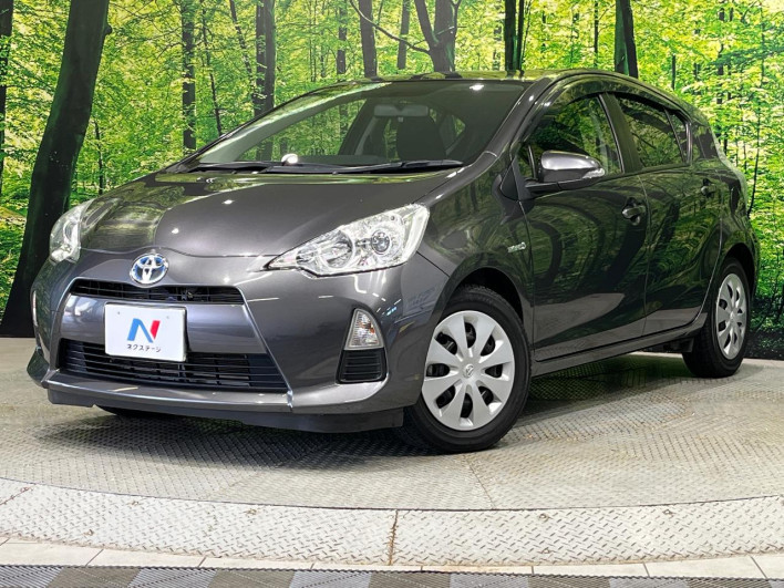 2013 Toyota Aqua DAA-NHP10 (UW-6a1ba718e03ea)[0]