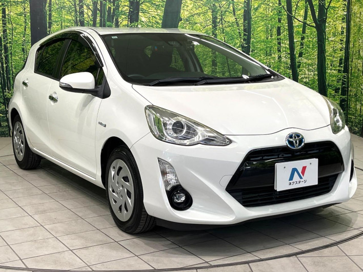 2017 Toyota Aqua DAA-NHP10 (UW-6a1ba71a2d96b)[5]