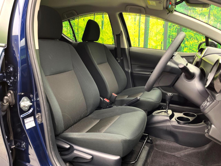 2018 Toyota Aqua DAA-NHP10 (UW-6a1ba71cb3c0f)[25]