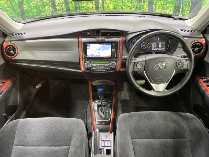 2017 Toyota Corolla Axio DAA-NKE165 (UW-6a1ba71fc728d)[26]