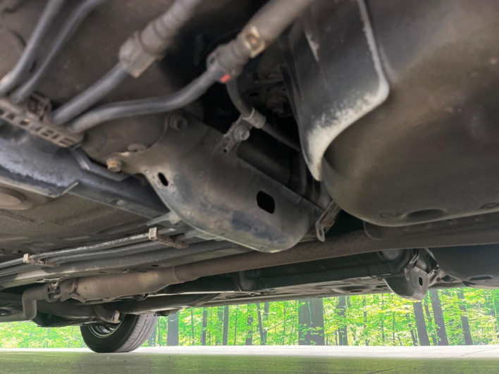 2017 Toyota Vitz DBA-NSP135 (UW-6a1ba72043feb)[11]
