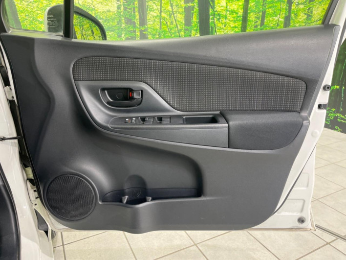 2017 Toyota Vitz DBA-NSP135 (UW-6a1ba72043feb)[14]