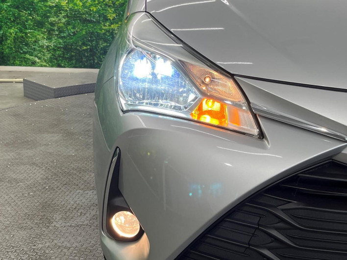 2017 Toyota Vitz DBA-NSP135 (UW-6a1ba720453ba)[15]