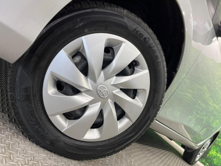 2017 Toyota Vitz DBA-NSP135 (UW-6a1ba720453ba)[6]
