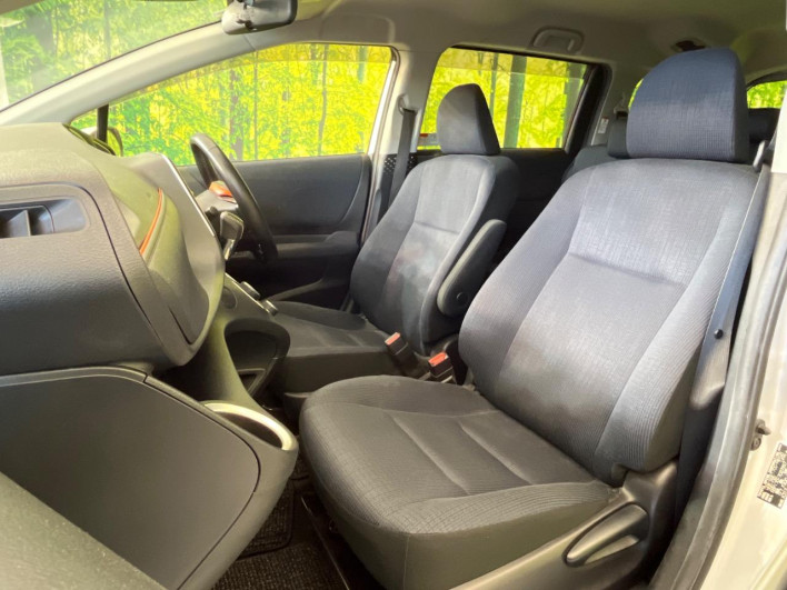 2016 Toyota Sienta DBA-NSP170G (UW-6a1ba7226eb07)[28]