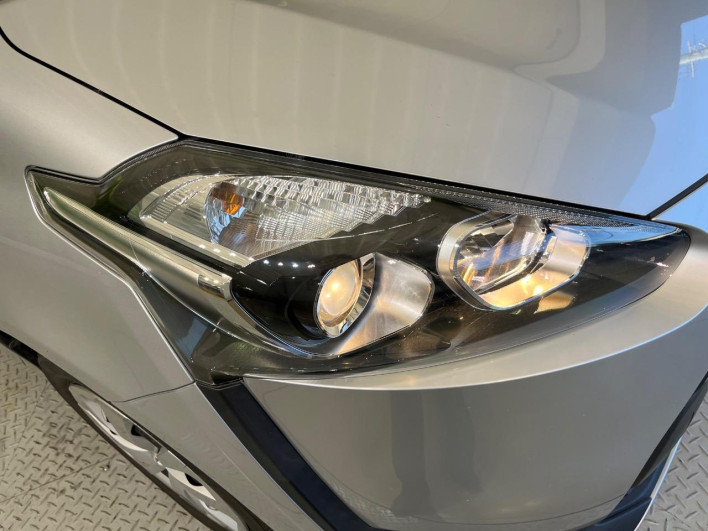 2016 Toyota Sienta DBA-NSP170G (UW-6a1ba7226eb07)[24]