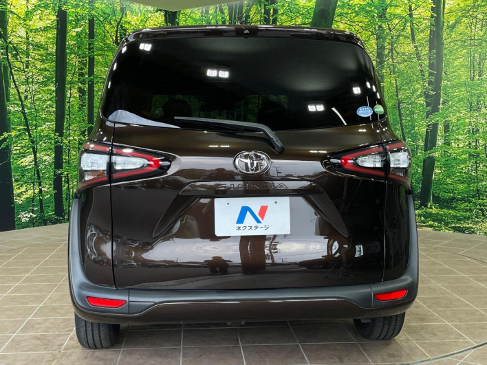 2016 Toyota Sienta DBA-NSP170G (UW-6a1ba72433b3d)[12]