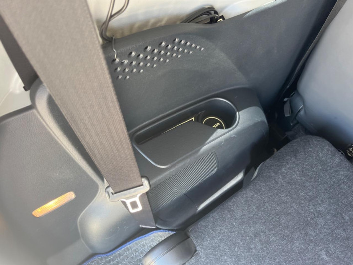 2019 Toyota Sienta DBA-NSP170G (UW-6a1ba7253f52a)[25]