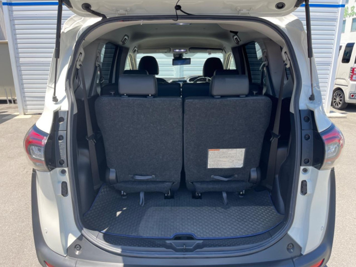 2019 Toyota Sienta DBA-NSP170G (UW-6a1ba7253f52a)[21]