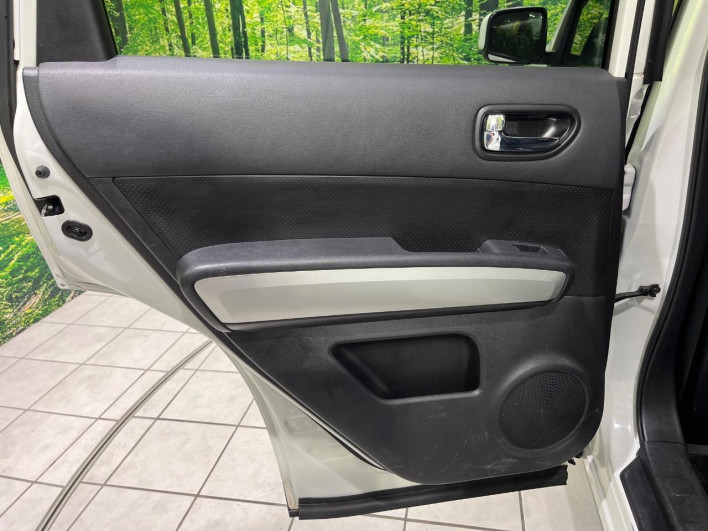2013 Nissan X-Trail DBA-NT31 (UW-6a1ba727759d4)[26]