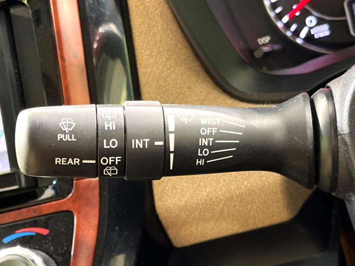 2012 Toyota Corolla Axio DBA-NZE164 (UW-6a1ba72a0666e)[22]