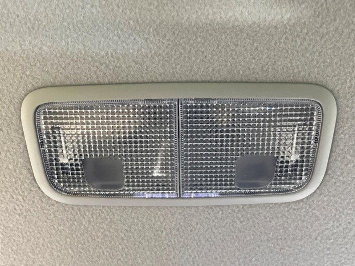 2012 Toyota Corolla Axio DBA-NZE164 (UW-6a1ba72a0666e)[27]