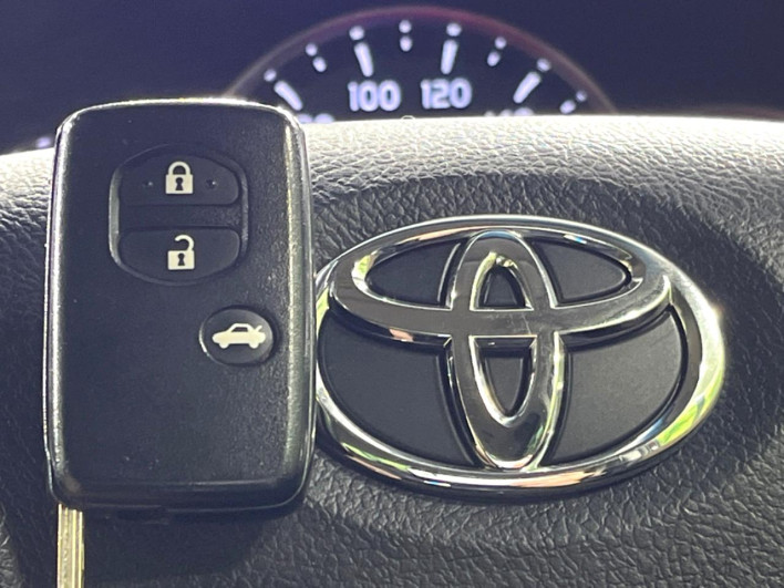 2012 Toyota Corolla Axio DBA-NZE164 (UW-6a1ba72a0666e)[23]