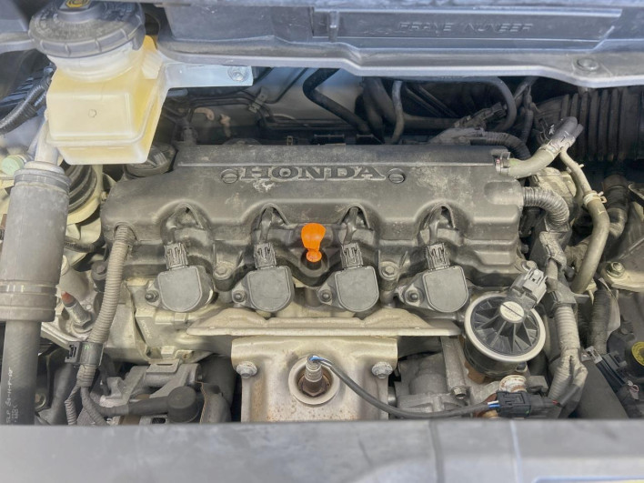 2013 Honda Stepwgn Spada DBA-RK5 (UW-6a1ba72f5f25d)[4]
