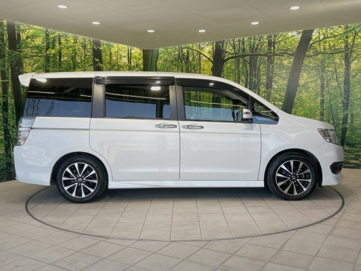 2013 Honda Stepwgn Spada DBA-RK5 (UW-6a1ba72f5f25d)[13]