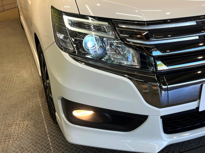 2013 Honda Stepwgn Spada DBA-RK5 (UW-6a1ba72f6c41f)[15]