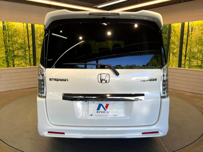 2013 Honda Stepwgn Spada DBA-RK5 (UW-6a1ba72f6c41f)[11]