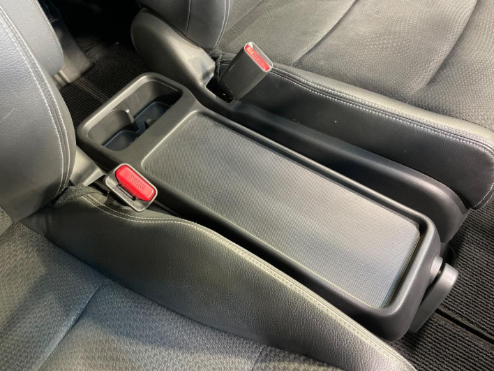 2013 Honda Stepwgn Spada DBA-RK5 (UW-6a1ba72f8bf87)[26]