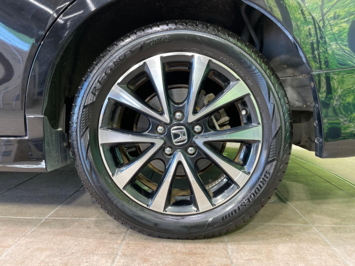 2013 Honda Stepwgn Spada DBA-RK5 (UW-6a1ba72f8bf87)[8]
