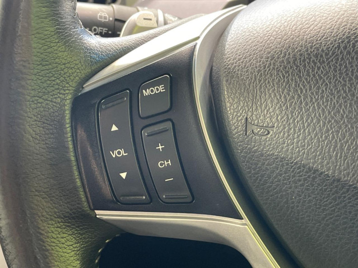 2013 Honda Stepwgn Spada DBA-RK5 (UW-6a1ba72f8bf87)[19]