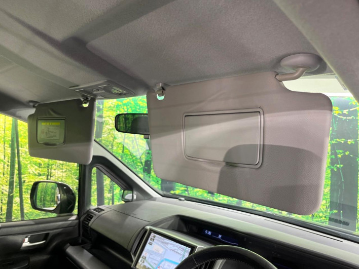 2014 Honda Stepwgn Spada DBA-RK5 (UW-6a1ba72fae043)[19]
