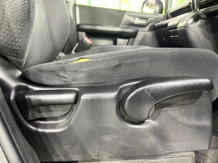 2014 Honda Stepwgn Spada DBA-RK5 (UW-6a1ba72fae043)[20]