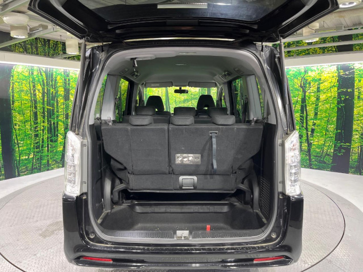 2014 Honda Stepwgn Spada DBA-RK5 (UW-6a1ba72fae043)[12]