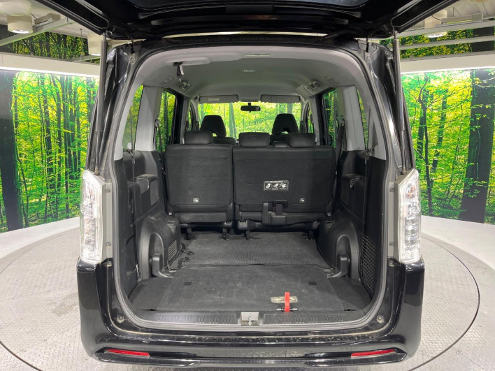 2014 Honda Stepwgn Spada DBA-RK5 (UW-6a1ba72fae043)[13]