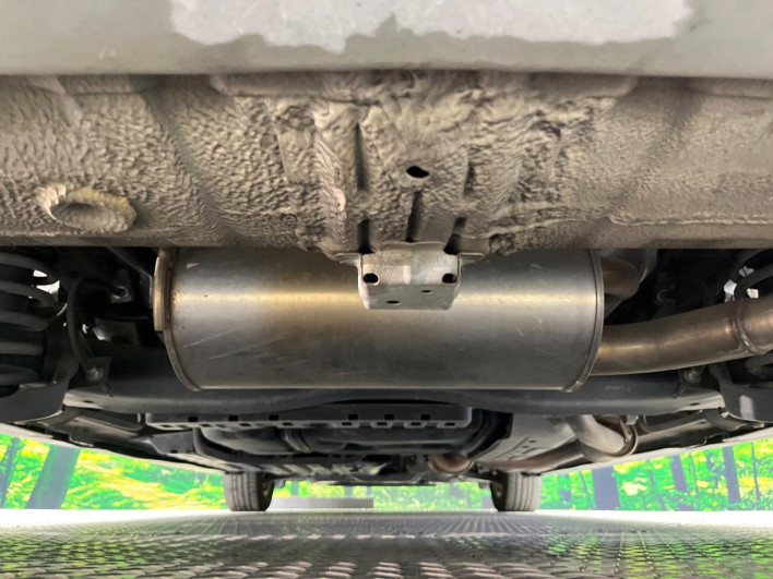 2014 Honda Stepwgn Spada DBA-RK5 (UW-6a1ba72fae043)[16]