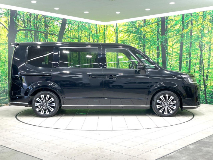 2023 Honda Step Wagon 6AA-RP8 (UW-6a1ba7323ca12)[14]