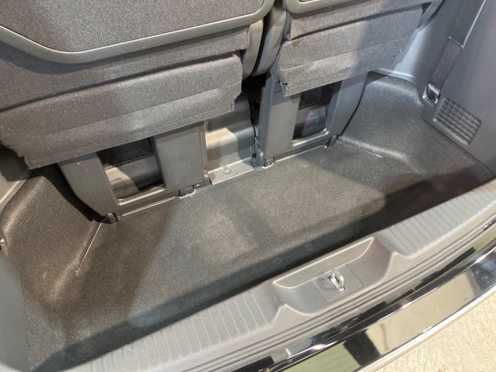 2024 Honda Step Wagon 6AA-RP8 (UW-6a1ba7325c60f)[28]