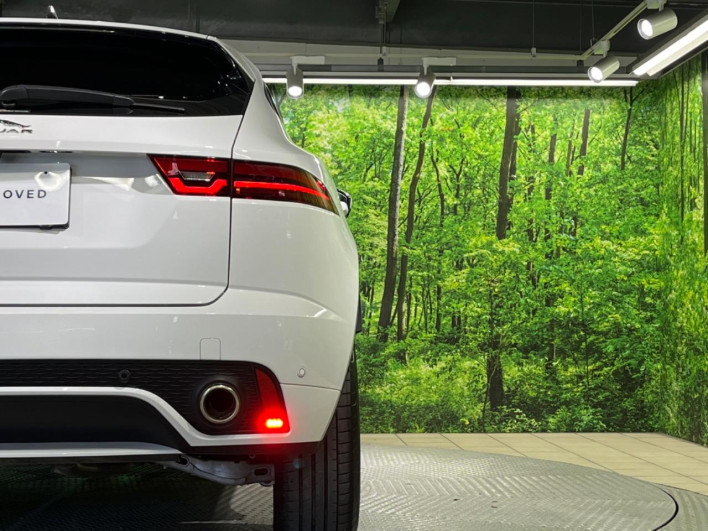 2023 Jaguar E Pace 3BA-DF2XB (UW-6a1ba742a8c80)[23]