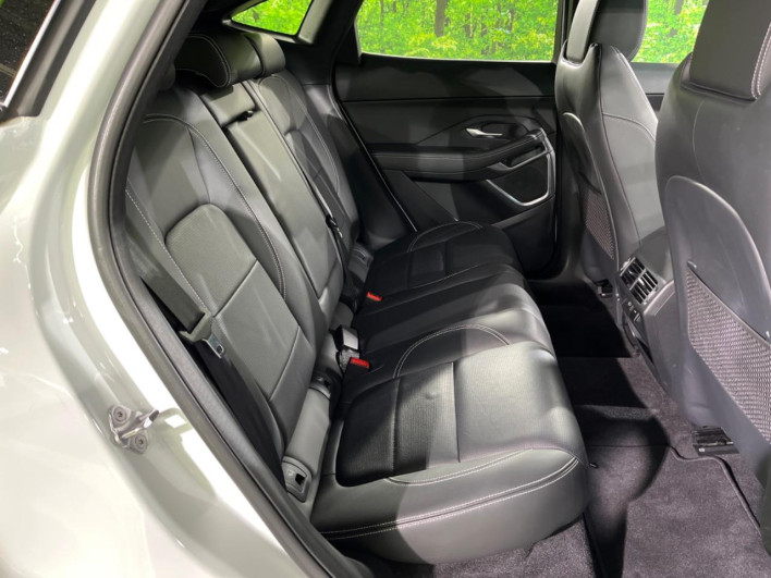 2023 Jaguar E Pace 3BA-DF2XB (UW-6a1ba742a8c80)[11]