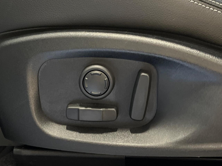 2023 Jaguar E Pace 3BA-DF2XB (UW-6a1ba742a8c80)[4]
