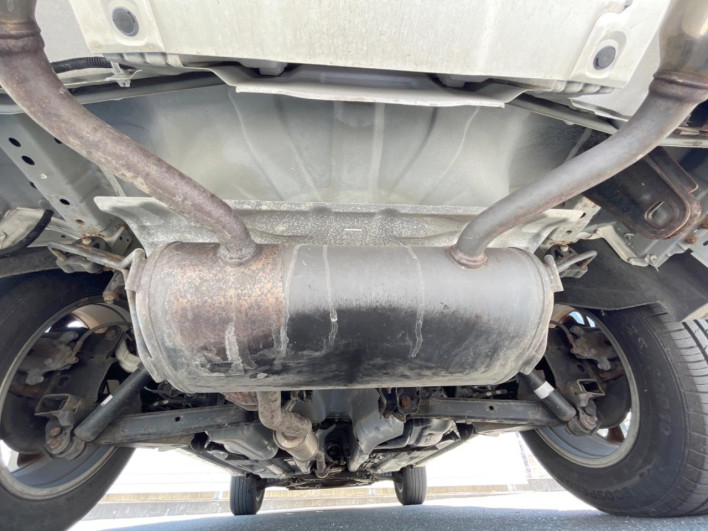 2016 Nissan X-Trail DBA-T32 (UW-6a1ba74bb8741)[21]