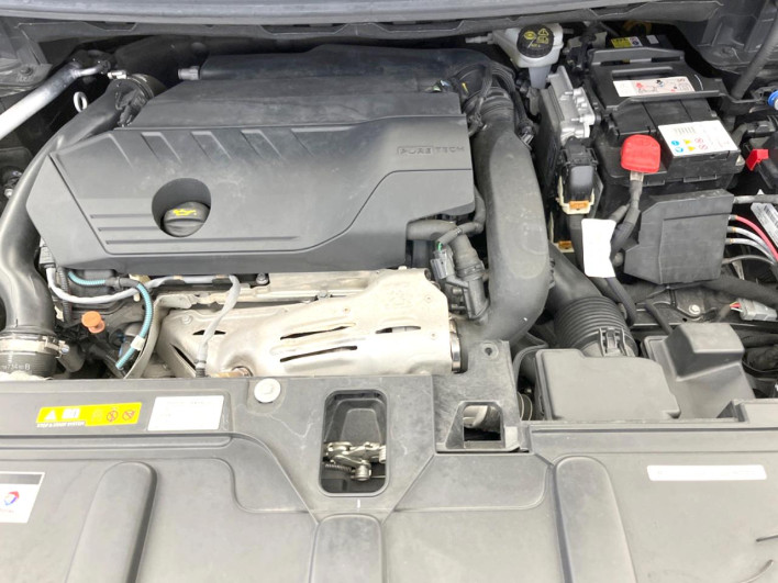 2020 Peugeot 5008 3BA-P875G06 (UW-6a1ba7568a7d8)[4]