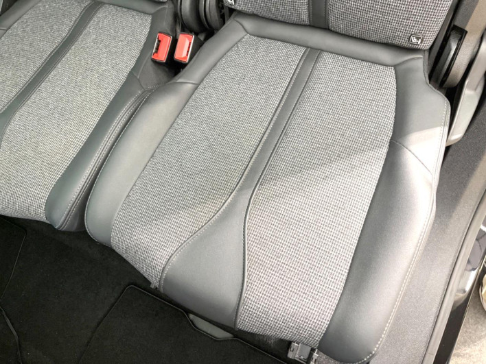 2020 Peugeot 5008 3BA-P875G06 (UW-6a1ba7568a7d8)[12]