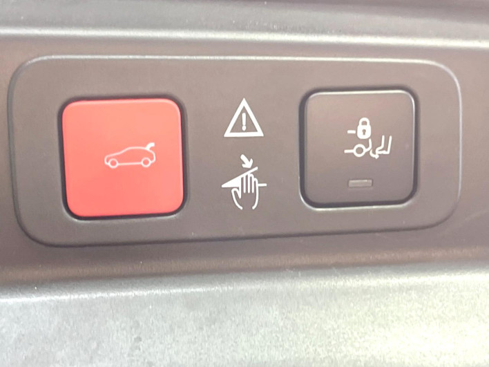 2019 Peugeot 5008 LDA-P87AH01 (UW-6a1ba756a8886)[17]
