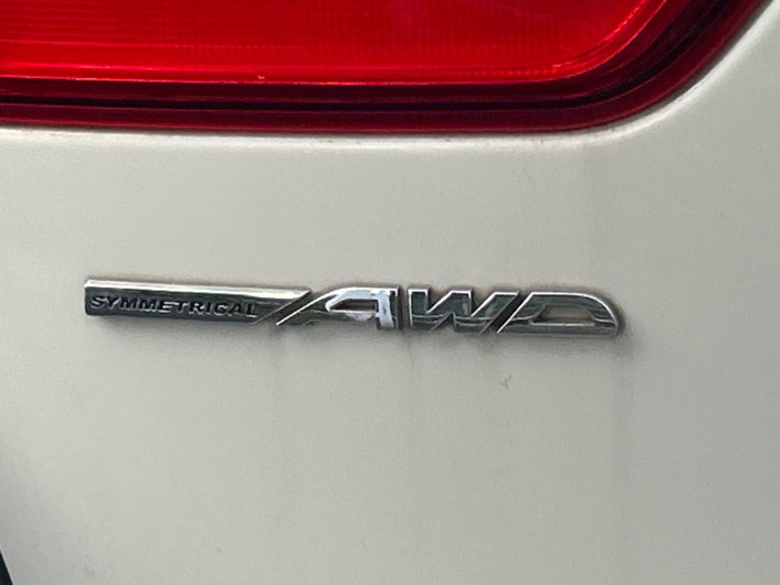 2016 Subaru Levorg DBA-VM4 (UW-6a1ba75765a69)[18]